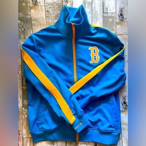 Mitchell & Ness UCLA Sports Jacket Size XL Tailored Fit Collection